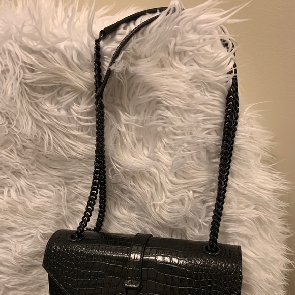 Saint Laurent croc bag,Limited edition (Authentic) comes with its certificate - Picture 4 of 13